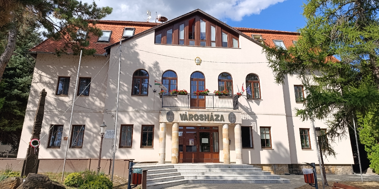 Nyári igazgatási szünet lesz a Pomázi Polgármesteri Hivatalban