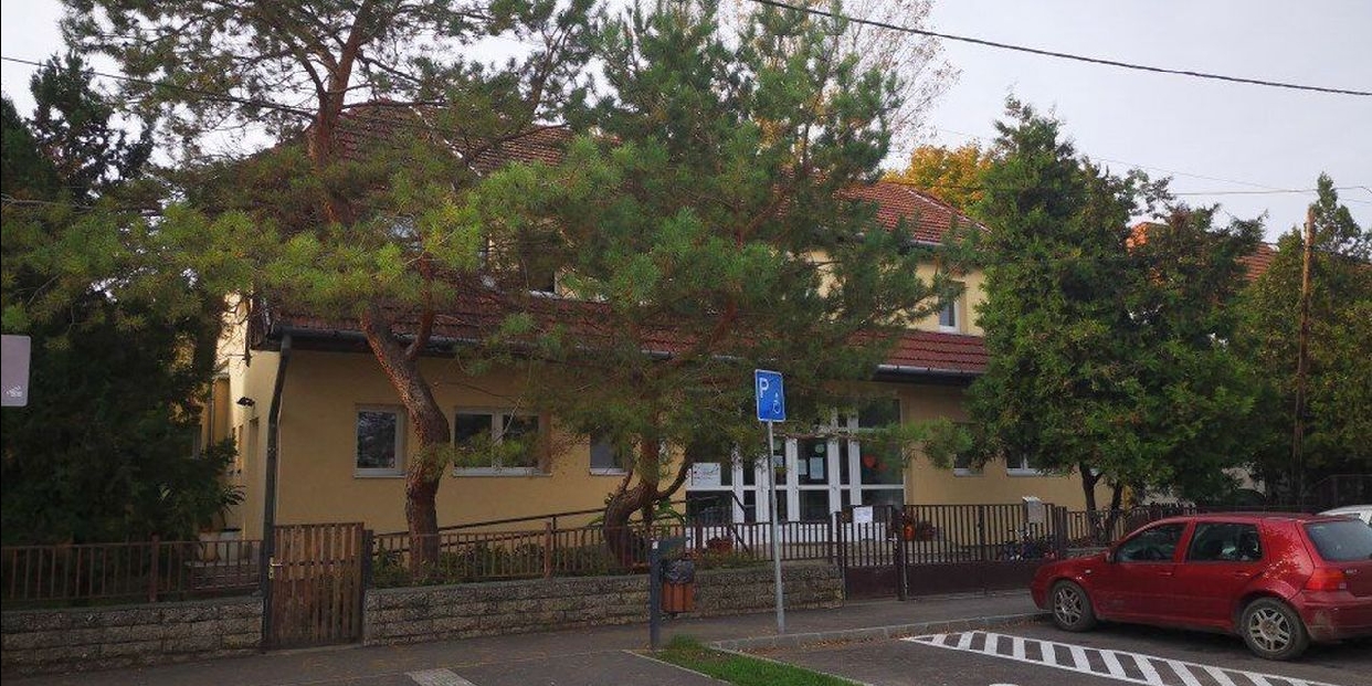 Gondnokot keres a Pomázi Hétszínvirág Óvoda