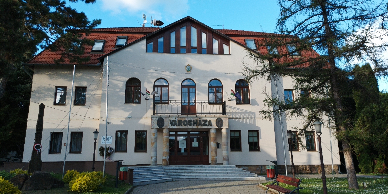 Élő közvetítés a 2026. március 10-i rendkívüli képviselő-testületi ülésről