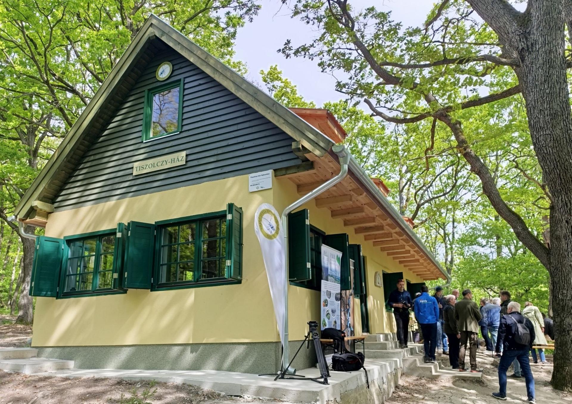 Tiszolczy ház átadó